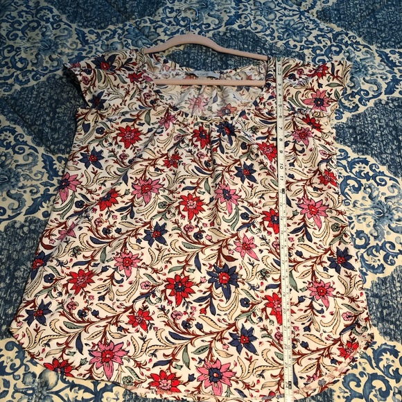 EUC Loft flowered top XS - Picture 5 of 7